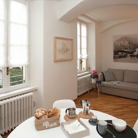 La Casa Di Gladys Apartment Леко Екстериор снимка