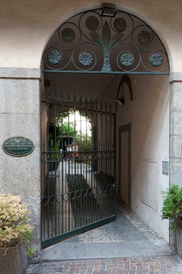 La Casa Di Gladys Apartment Леко Екстериор снимка